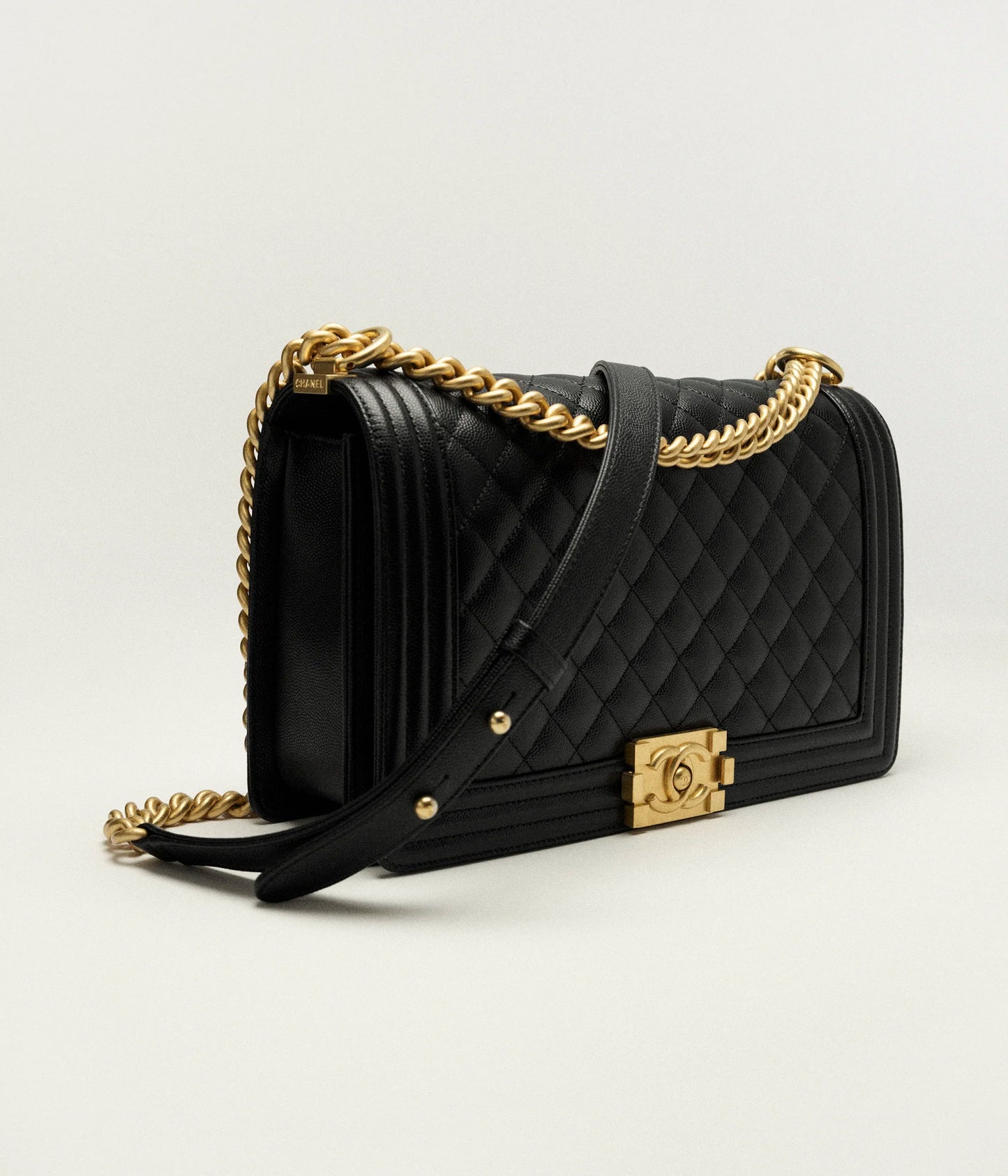 Chanel Large Boy Chanel Handbag Grained Calfskin & Gold-Tone Metal - Black