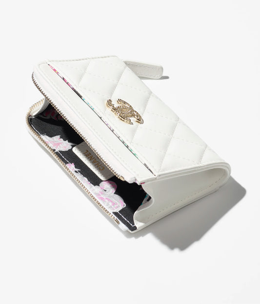 Chanel Zipped Card Holder Lambskin - White