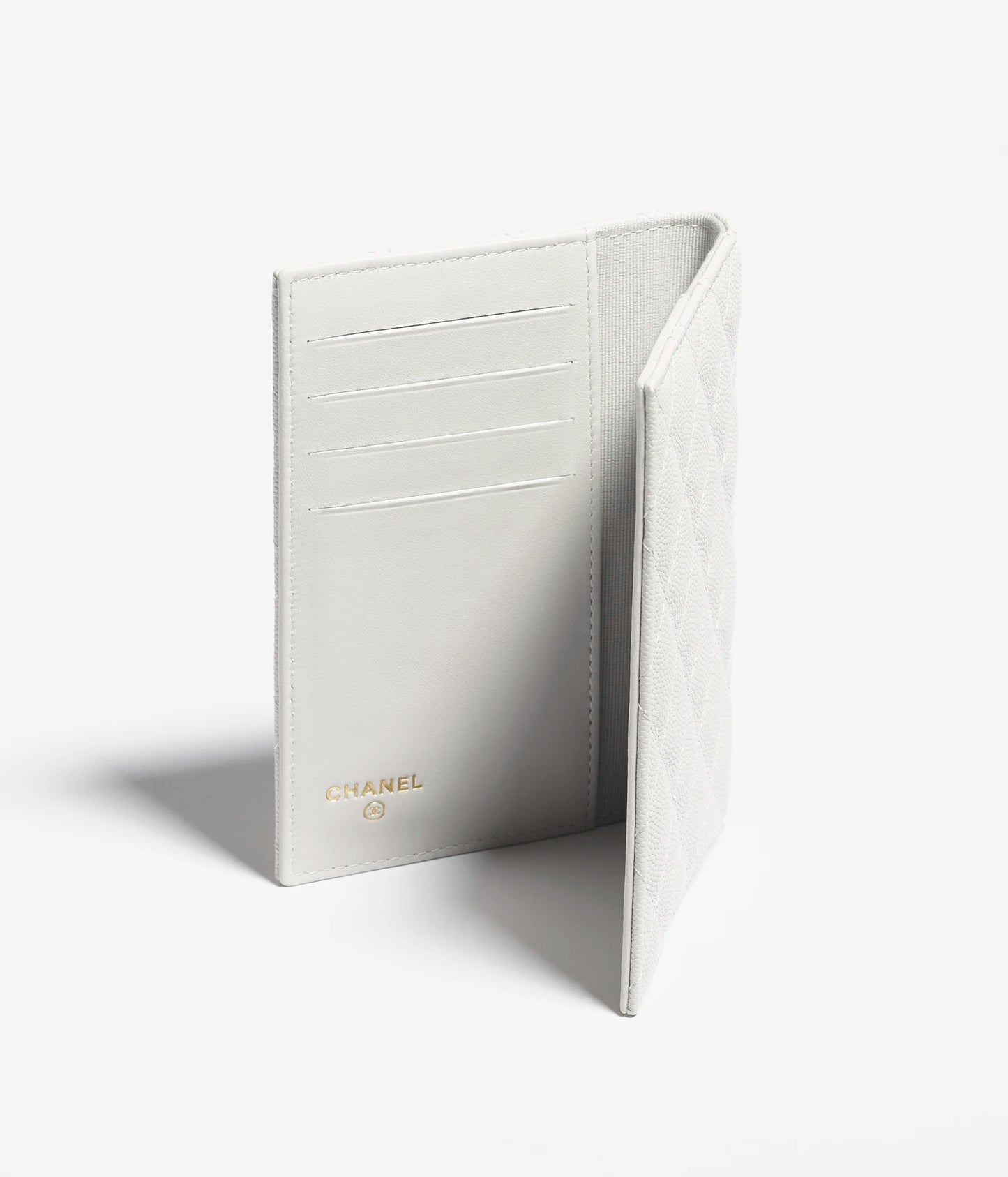 Chanel Passport Holder Grained Shiny Calfskin & Gold-Tone Metal - Light Grey