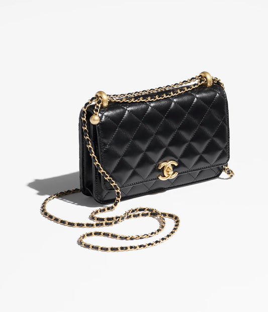 Chanel Wallet on Chain Shiny Calfskin & Gold-Tone Metal - Black