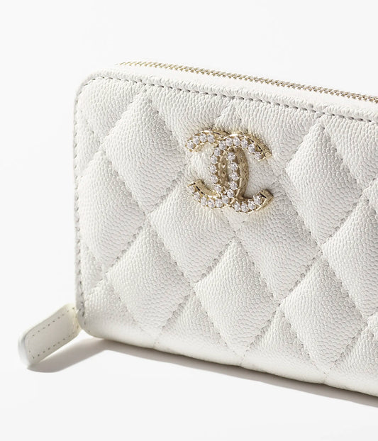 Chanel Zipped Coin Purse Shiny Grained Calfskin, Strass & Gold-Tone Metal - White