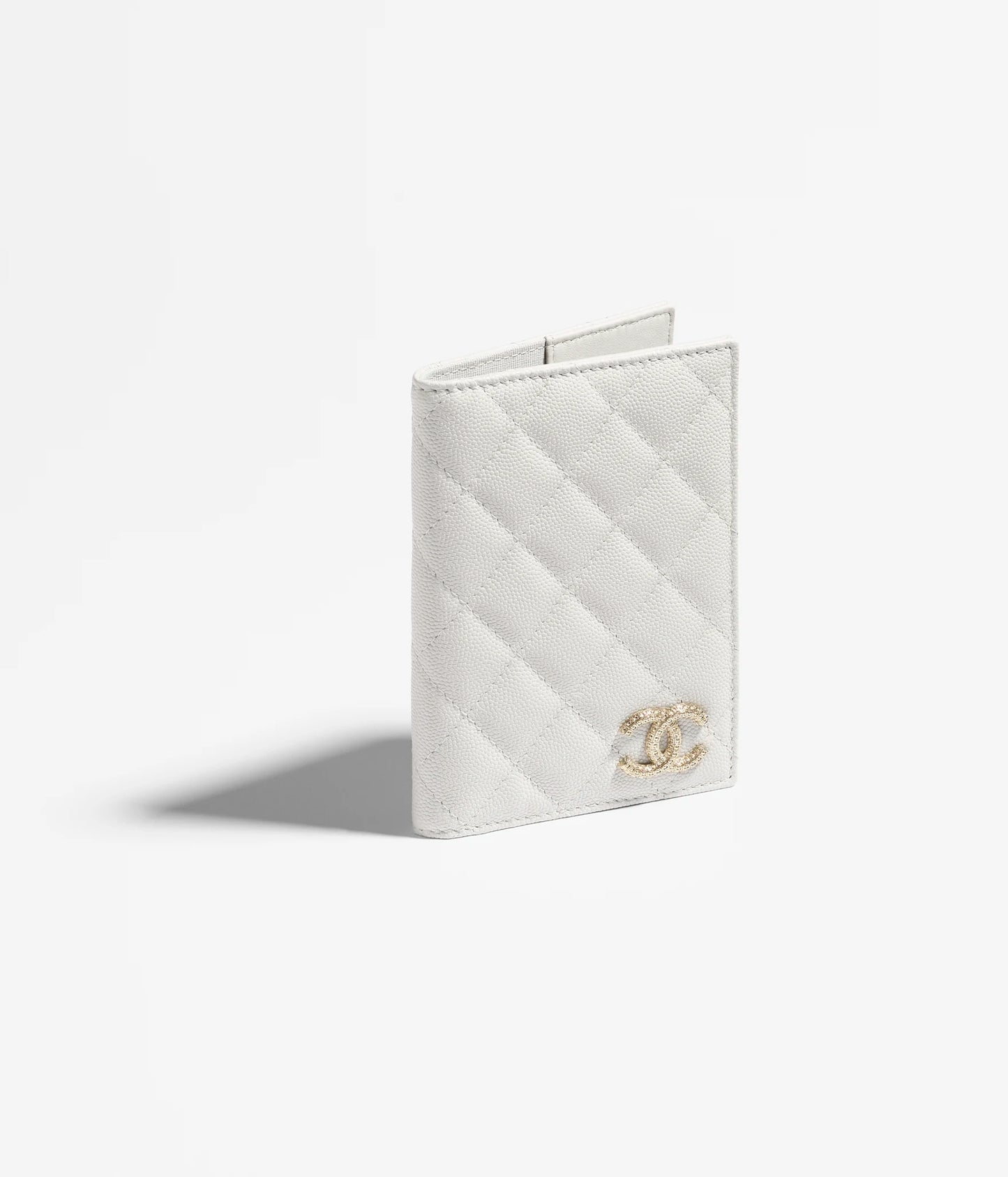 Chanel Passport Holder Grained Shiny Calfskin & Gold-Tone Metal - Light Grey