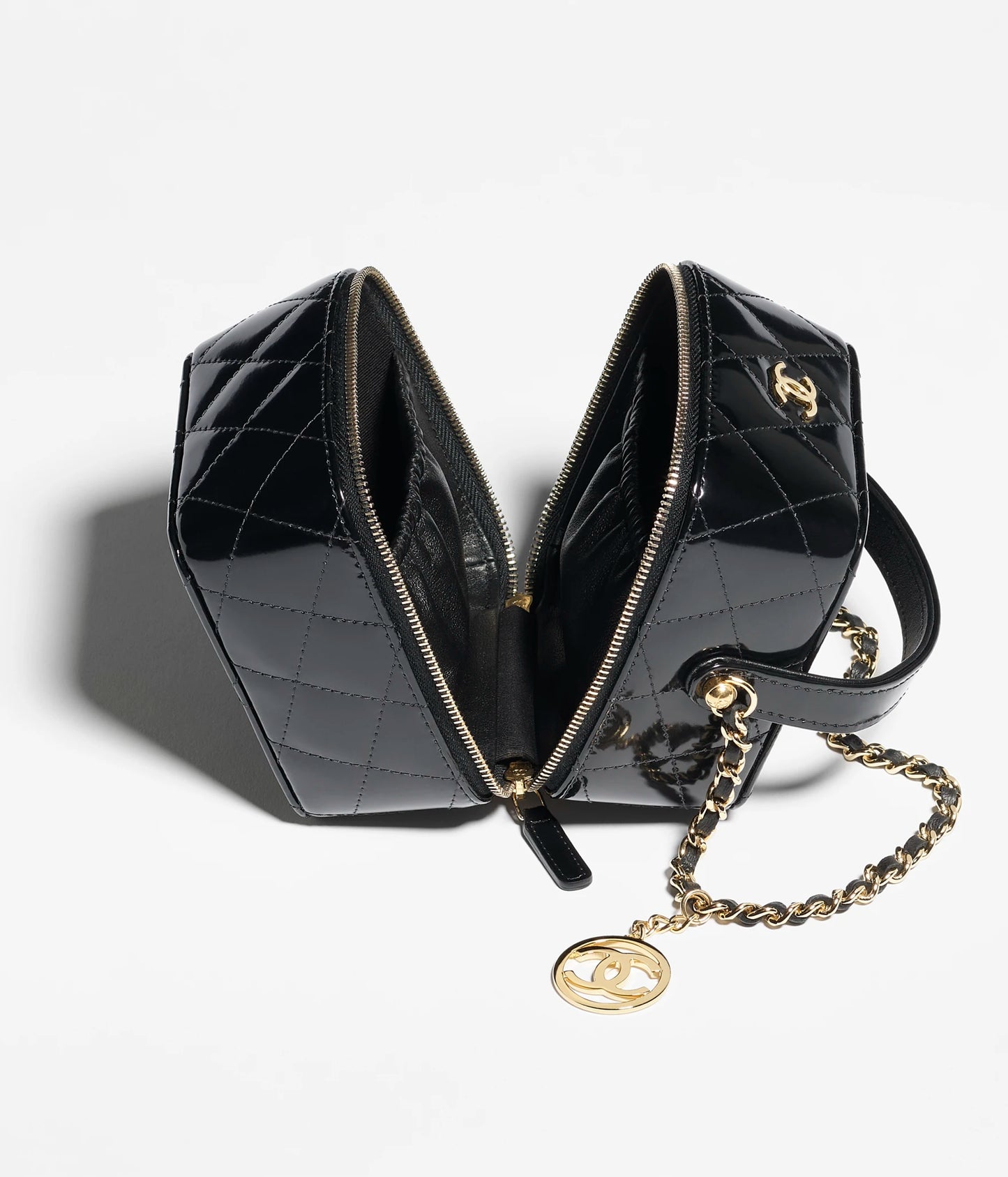 Chanel Vanity With Chain Shiny Calfskin & Gold-Tone Metal - Black
