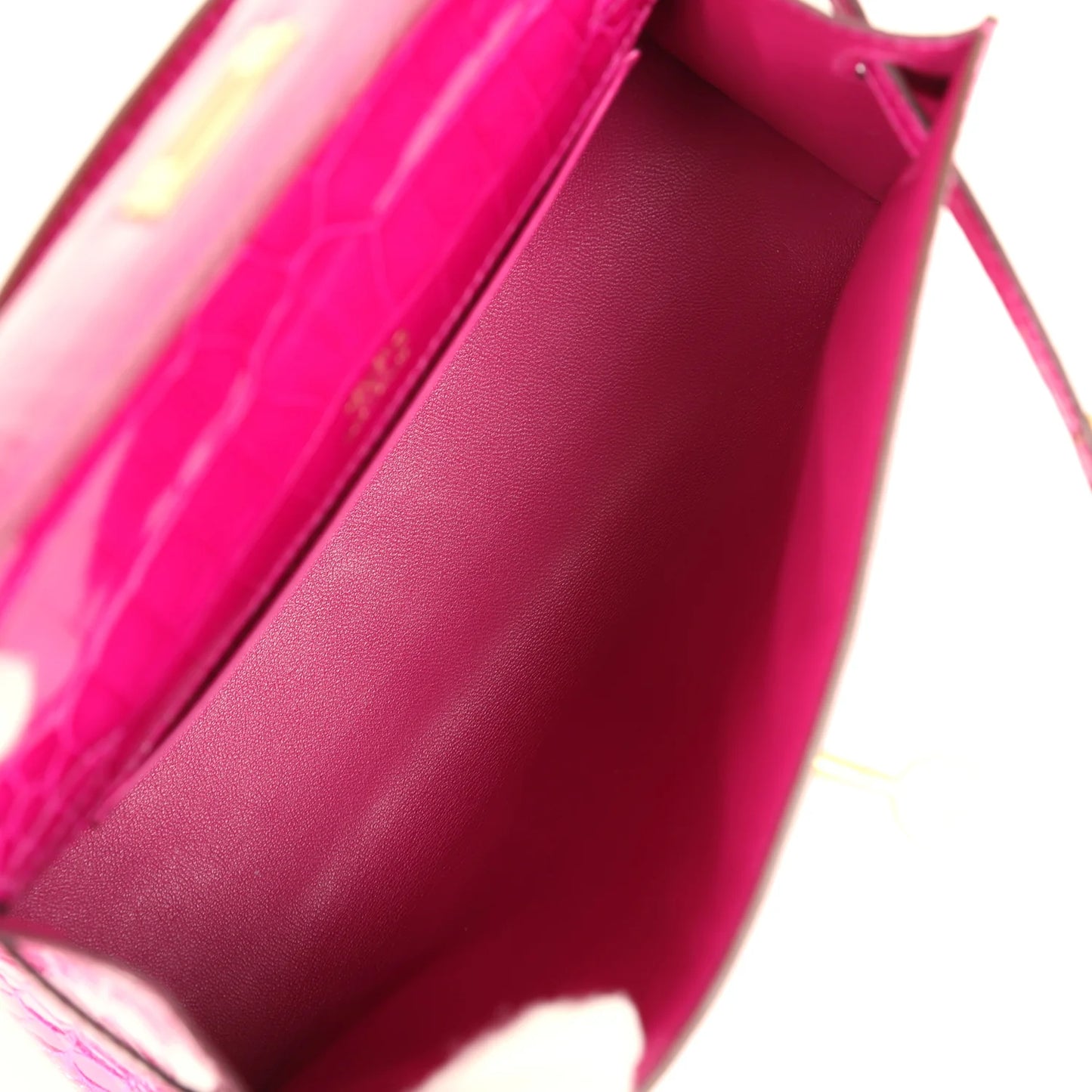 Hermès Kelly Pochette Rose Scheherazade Shiny Alligator Gold Hardware