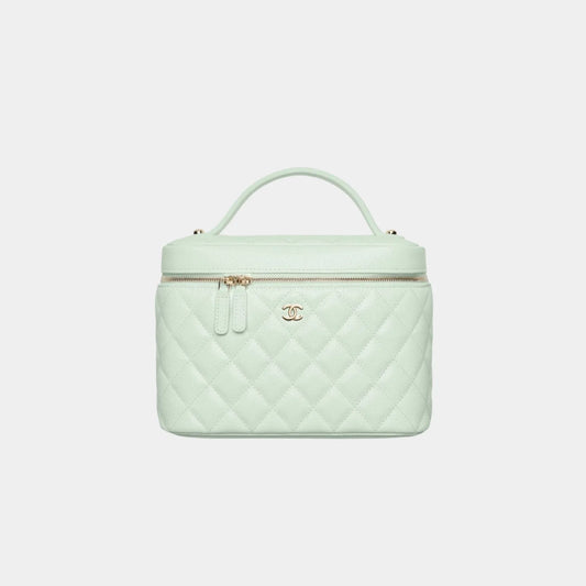 Chanel Classic Vanity Pouch in Grained Shiny Calfskin - Light Green