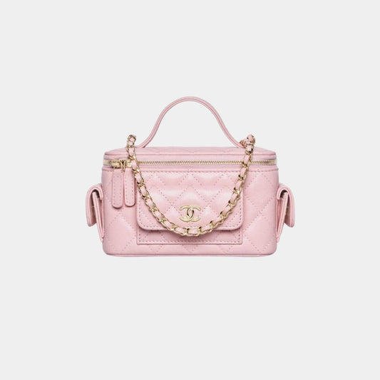 Chanel Vanity with Chain in Grained Shiny Calfskin and Gold Tone - Light Pink