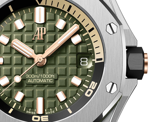 Audemars Piguet Royal Oak Offshore Diver 42mm 15720ST.OO.A052CA.01